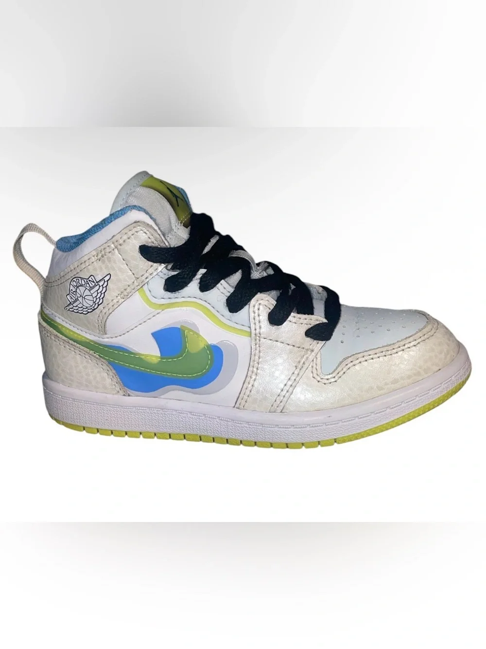 Nike Jordan 1 Mid wraped Swoosh Kids' Sneakers in White and Yellow